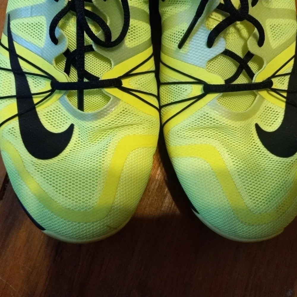 Nike Free Cross Compete Neon Training Shoes Size 9.5 Women's
